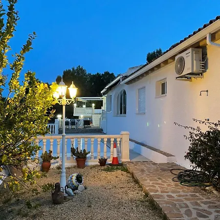 Altea Bungalow 6p * Bernia