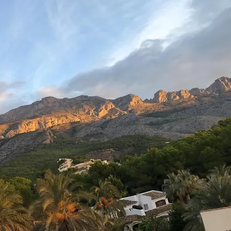 Altea Bungalow 6p Villa
